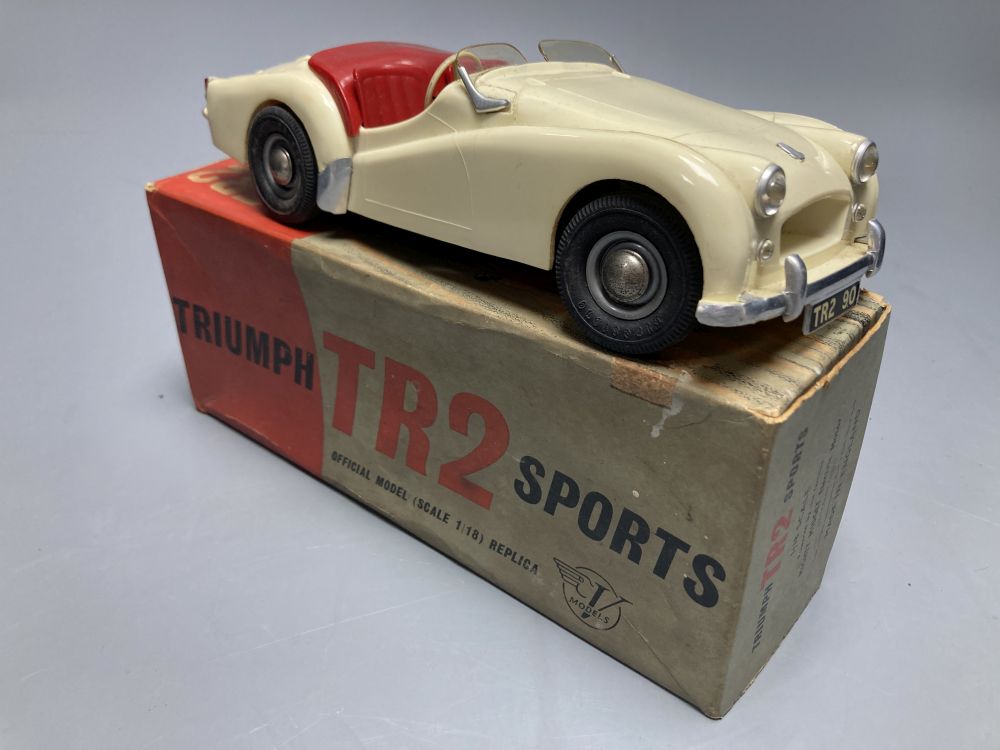 Victory models Triumph TR2 Sports Car, scale 1-18 Mighty Midget Electric Motor, boxed, 22cm long